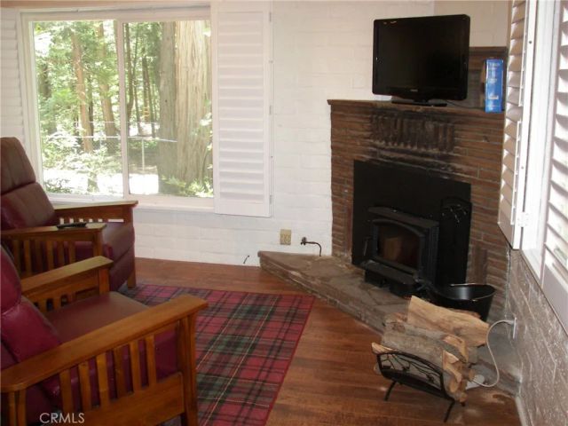 1101 Big Tree, Crestline, CA 92325