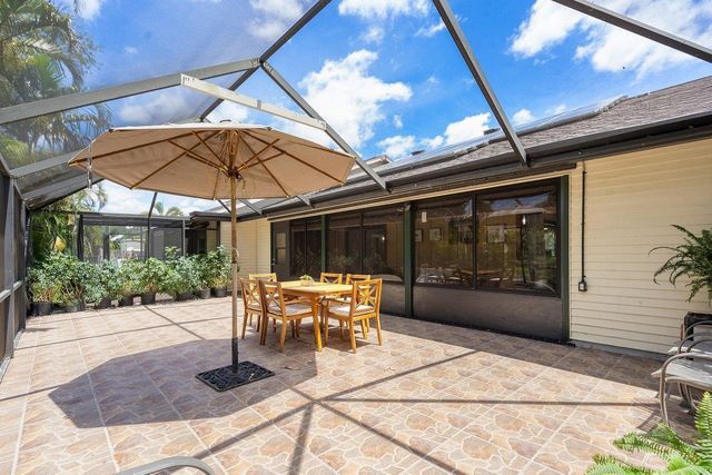 1369 Riverside Circle, Wellington, FL 33414