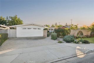 305 Nassau Road, Costa Mesa, CA 92626