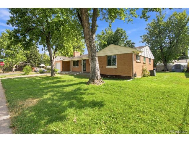 3250 Santa Anita Dr, Englewood, CO 80110