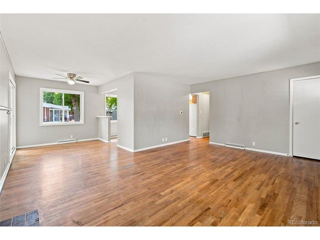 3250 Santa Anita Dr, Englewood, CO 80110