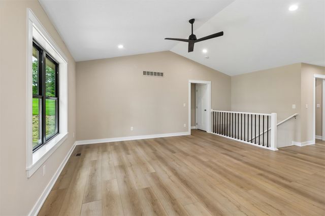 111 Elm Street, De Soto, IA 50069