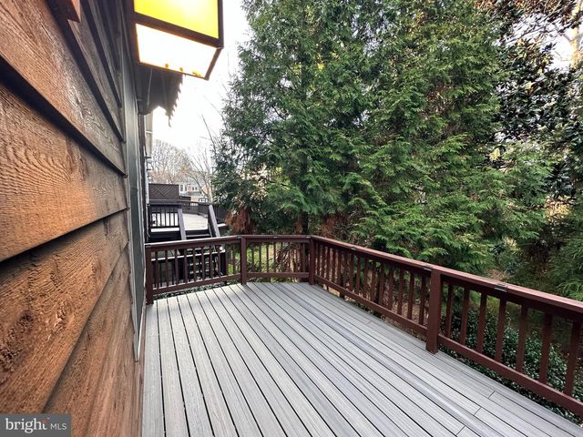 5509 THORNBUSH CT, Bethesda, MD 20814