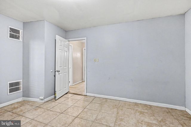 1214 FOX RUN PL, Woodbridge, VA 22191