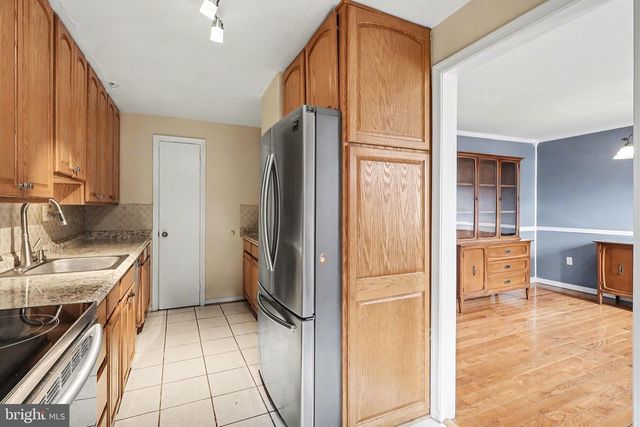 1214 FOX RUN PL, Woodbridge, VA 22191