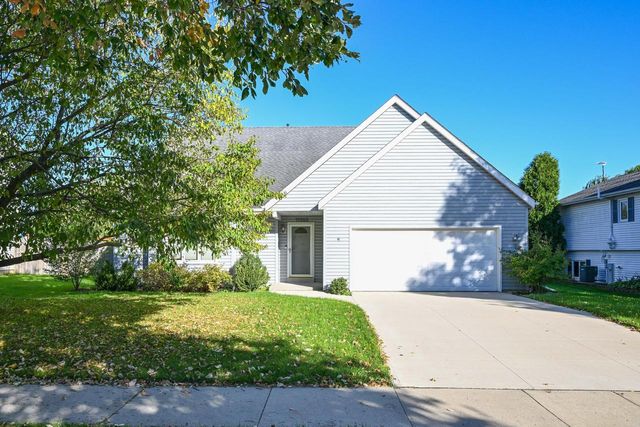 10360 S Mockingbird LANE, Oak Creek, WI 53154