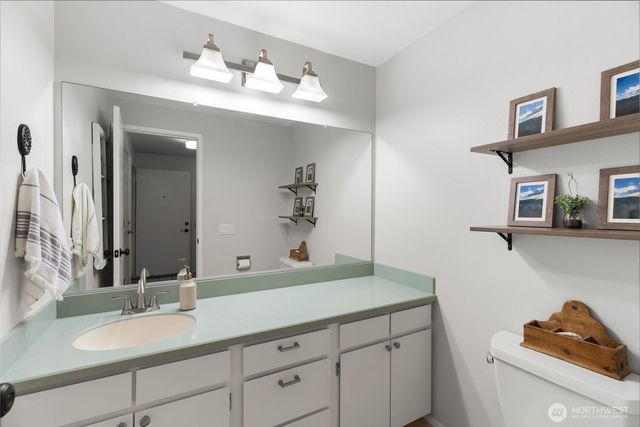 1 Lake Louise Drive #23, Bellingham, WA 98229