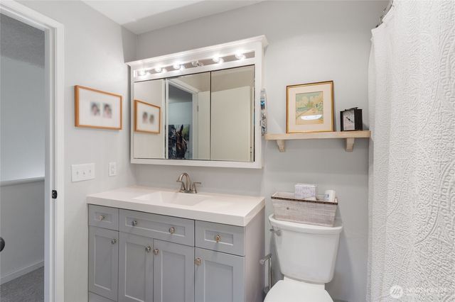 1 Lake Louise Drive #23, Bellingham, WA 98229