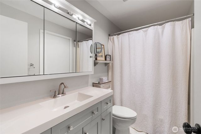 1 Lake Louise Drive #23, Bellingham, WA 98229