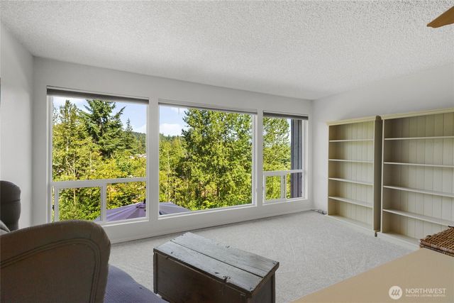 1 Lake Louise Drive #23, Bellingham, WA 98229