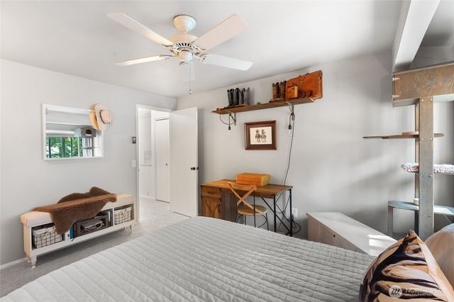 1 Lake Louise Drive #23, Bellingham, WA 98229