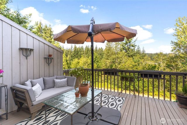 1 Lake Louise Drive #23, Bellingham, WA 98229