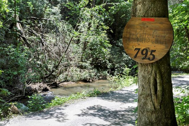 795 Kells Ridge, Ellijay, GA 30540