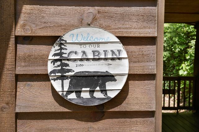 795 Kells Ridge, Ellijay, GA 30540