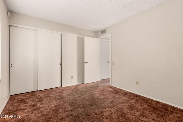 1729 W BROOKS Street, Chandler, AZ 85224