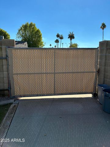 1729 W BROOKS Street, Chandler, AZ 85224