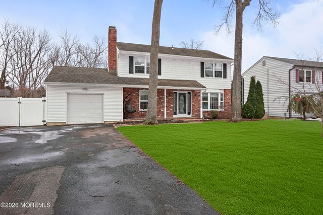515 Pheasant Lane, Toms River, NJ 08753