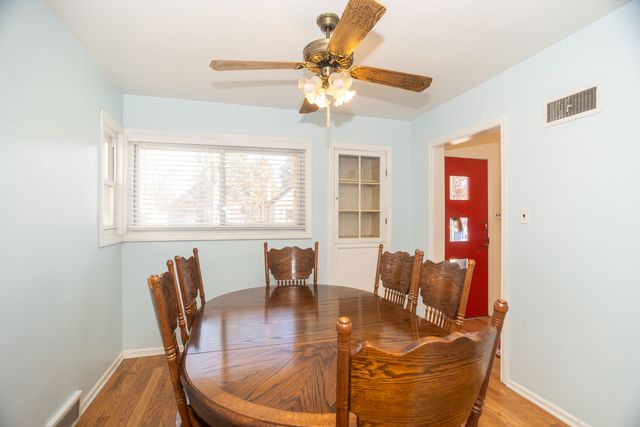 7118 N Merrimac Avenue, Chicago, IL 60646