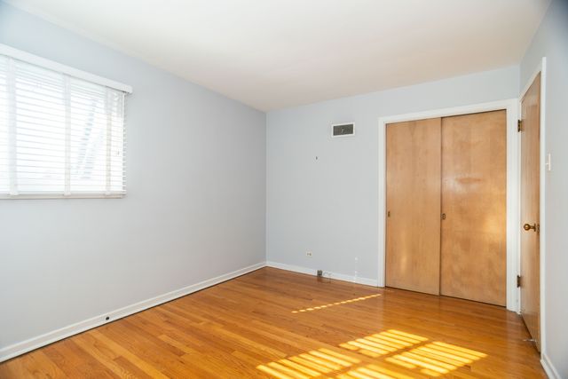 7118 N Merrimac Avenue, Chicago, IL 60646