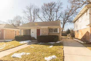 7118 N Merrimac Avenue, Chicago, IL 60646