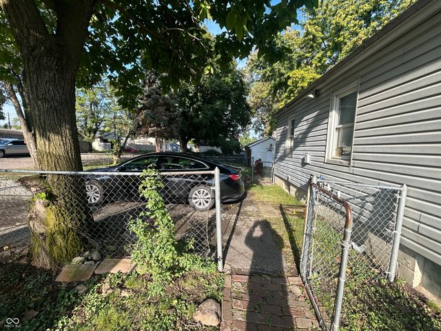1754 Asbury Street, Indianapolis, IN 46203