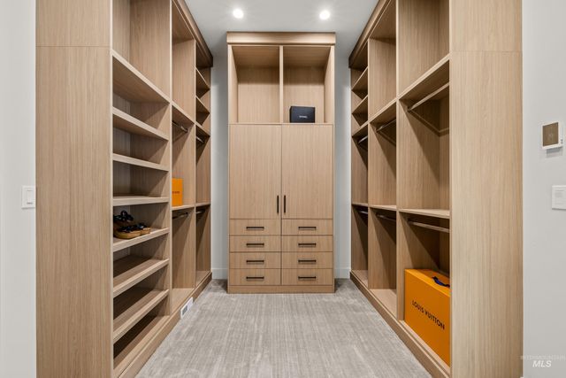 1851 W Winter Camp Ct, Boise, ID 83703