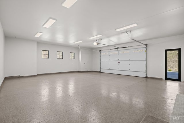 1851 W Winter Camp Ct, Boise, ID 83703