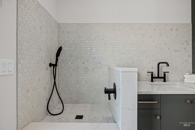 1851 W Winter Camp Ct, Boise, ID 83703