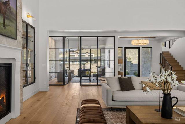 1851 W Winter Camp Ct, Boise, ID 83703