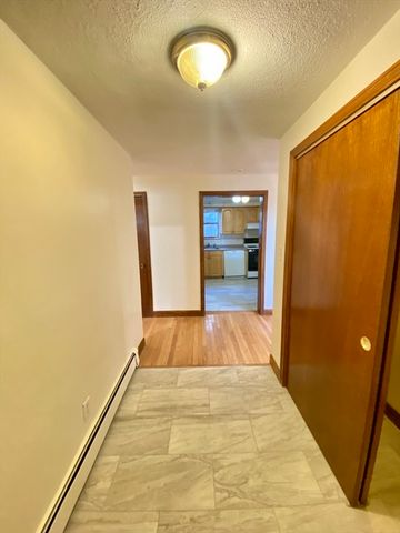 39 Loomis Street 1, Cambridge, MA 02138