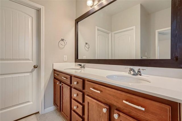 223 Callahan LN, Leander, TX 78641