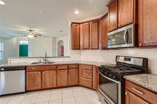 223 Callahan LN, Leander, TX 78641