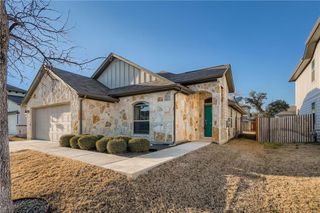 223 Callahan LN, Leander, TX 78641