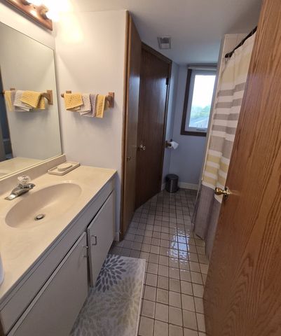 14655 Lamon Avenue 3S, Midlothian, IL 60445