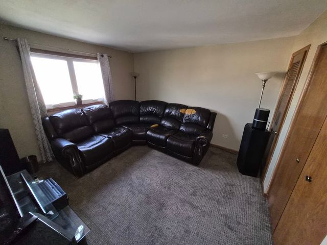 14655 Lamon Avenue 3S, Midlothian, IL 60445