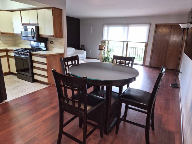 14655 Lamon Avenue 3S, Midlothian, IL 60445