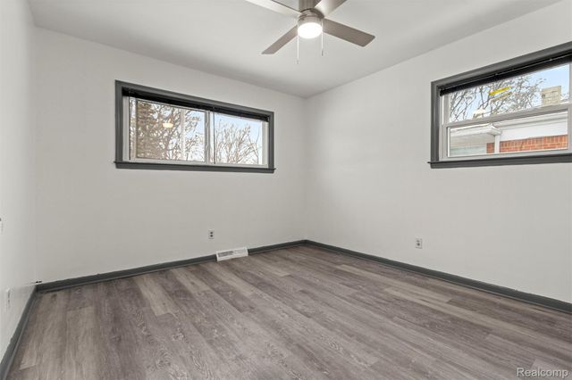 9058 Winston, Redford Charter Township, MI 48239