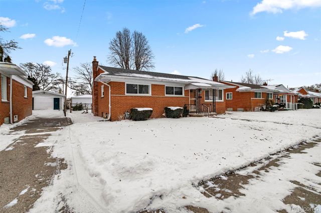 9058 Winston, Redford Charter Township, MI 48239