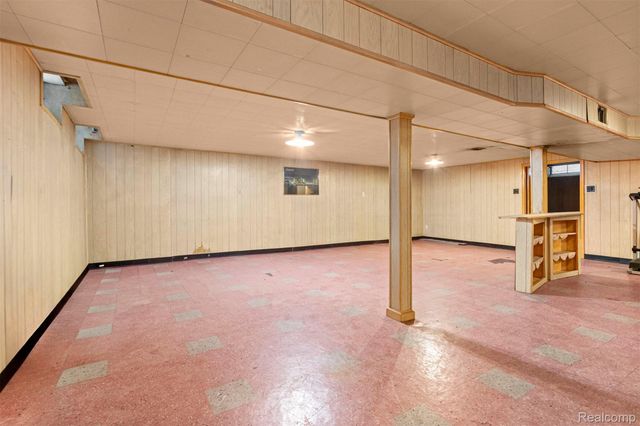 9058 Winston, Redford Charter Township, MI 48239