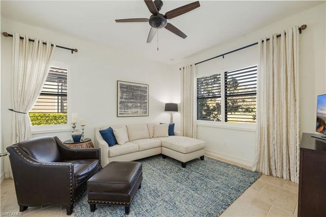 6530 Carema LN, Naples, FL 34113