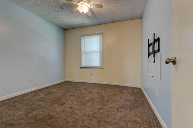 556 Lakeview Circle, Mt Sterling, KY 40353