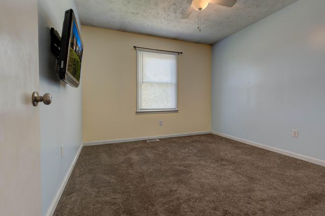 556 Lakeview Circle, Mt Sterling, KY 40353