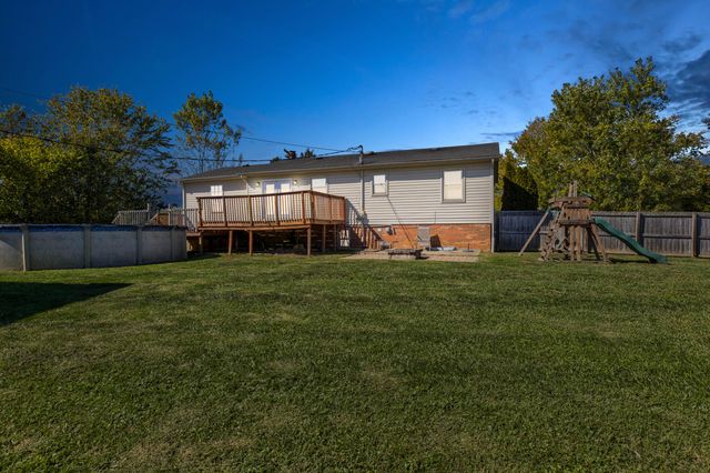 556 Lakeview Circle, Mt Sterling, KY 40353
