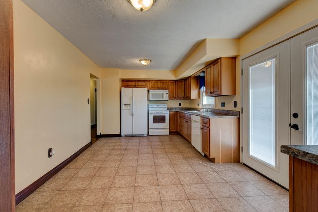 556 Lakeview Circle, Mt Sterling, KY 40353