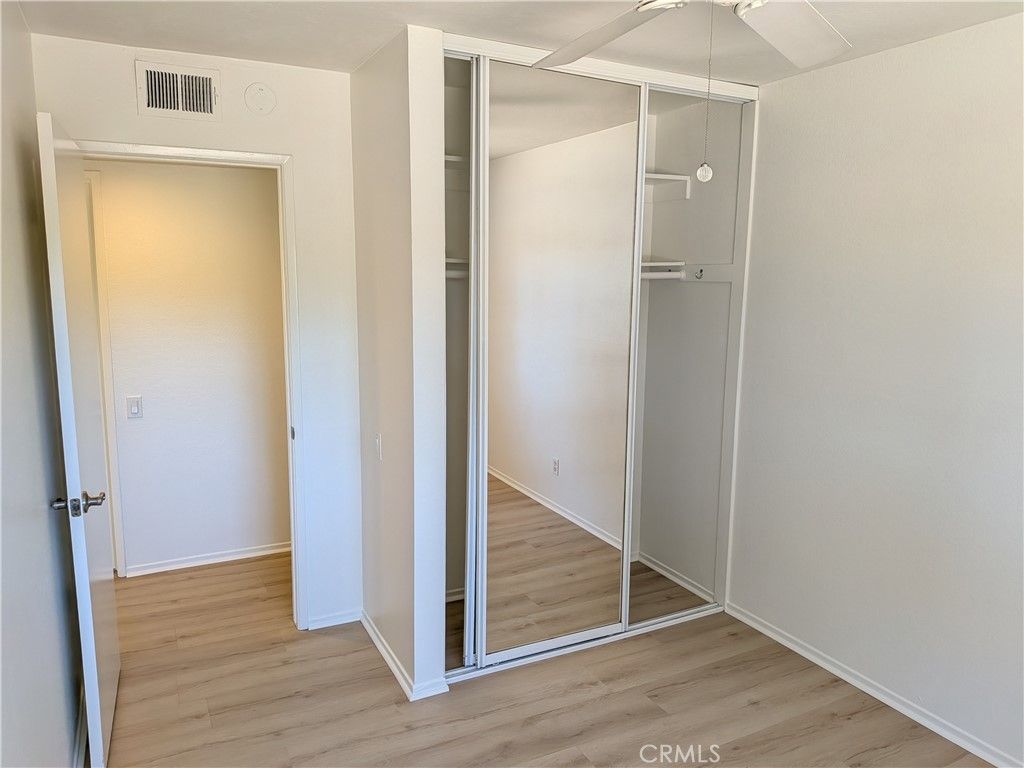 Image 13 of property listing at 22974 Via Nuez 14, Mission Viejo, CA 92691
