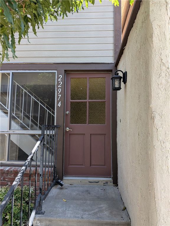 Image 19 of property listing at 22974 Via Nuez 14, Mission Viejo, CA 92691