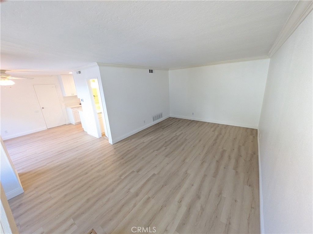 Image 7 of property listing at 22974 Via Nuez 14, Mission Viejo, CA 92691
