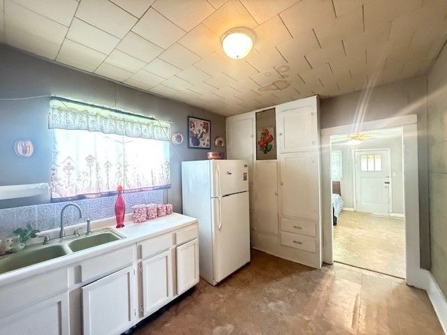 409 1st Street, Atkins, AR 72823