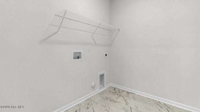 808 Fernwind Circle, Aberdeen, NC 28315