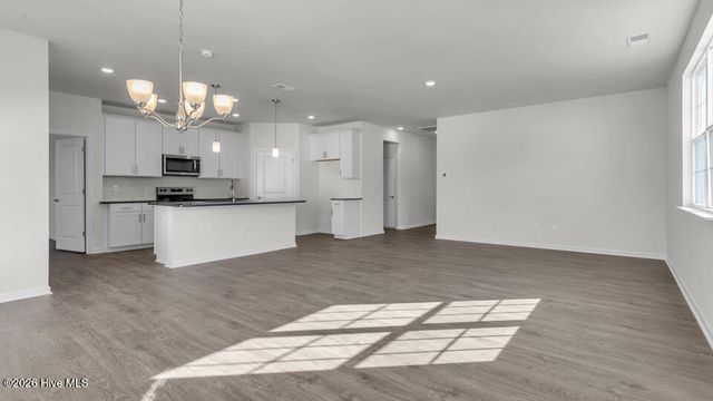 808 Fernwind Circle, Aberdeen, NC 28315